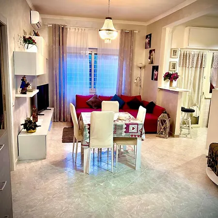 Apartment Charming 100 Meters From The Sea *