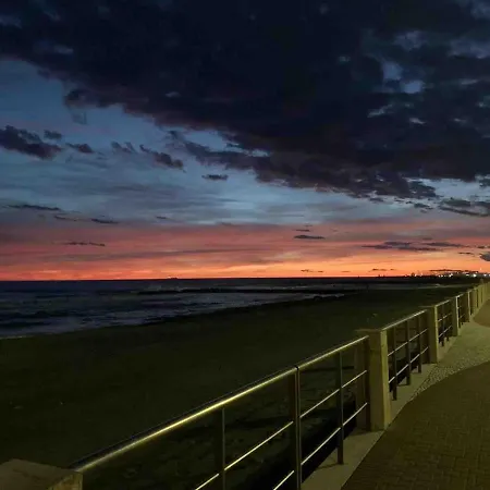 Charming 100 Meters From The Sea * Lido di Ostia