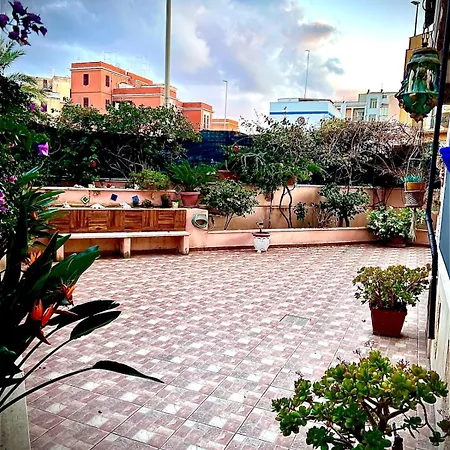 Charming 100 Meters From The Sea