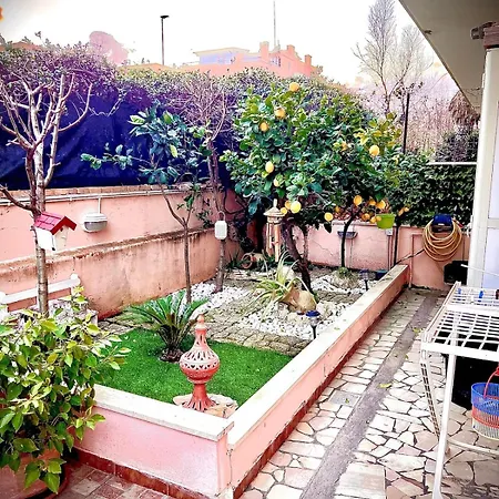 Charming 100 Meters From The Sea *